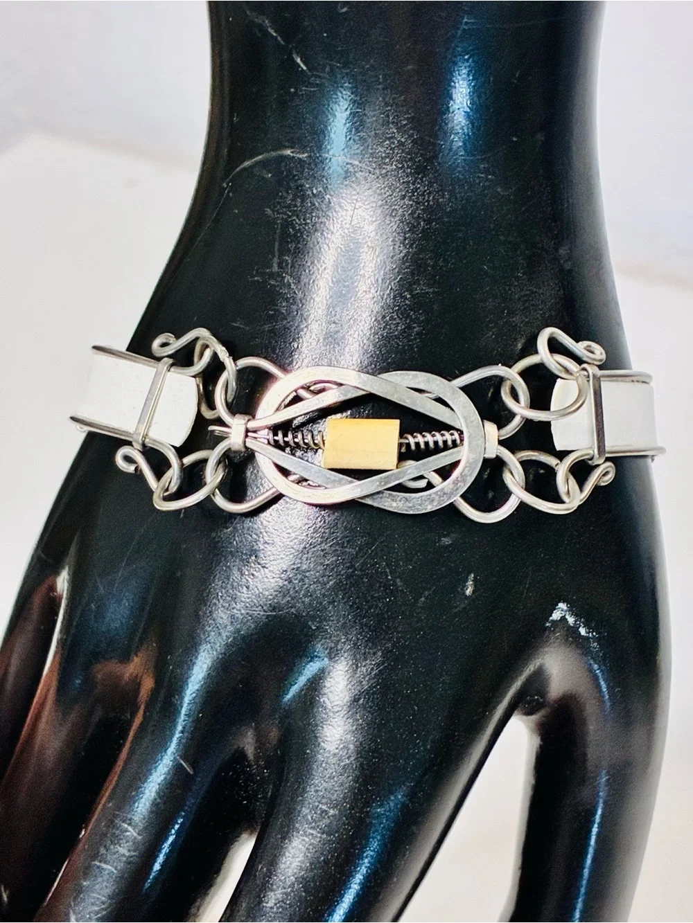 Vintage Silver-Tone Link Bracelet with Cream Resin Inlays Steampunk Lightweight